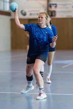 Bild 184 - F HSG Kremperheide/Muensterdorf - ATSV Stockelsdorf 2 : Ergebnis: 47:32